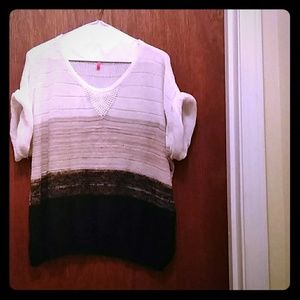 Women's Short Sleeve Knitted Sweater